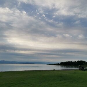 自然体験の醍醐味：週末は琵琶湖キャンプ