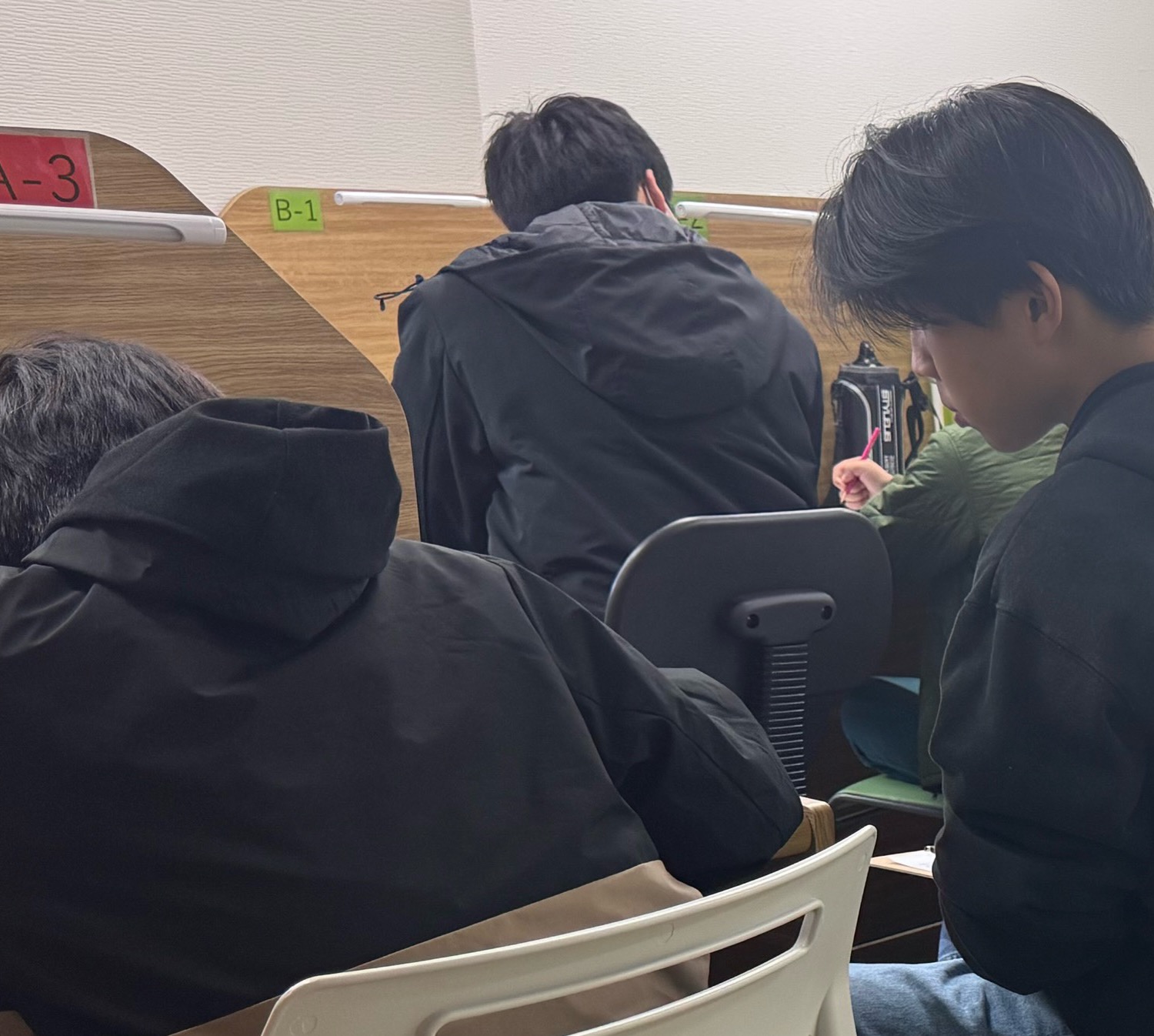 激震】やる気が出るのを待っていたら、受験は終わります。 - WAM