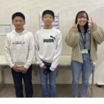 2022春　中学3年　(左)朴木慧司さん 　鳥木先生