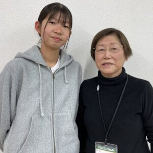 2025春　中学2年　清水茉依さん　草野先生