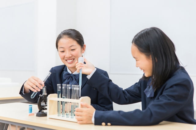 中学生の自由研究は1日で終わる！評価される「実験テーマ」と「レポートの書き方」