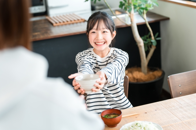 塾に行く前の食事、中学生は何を食べる？集中力を支える「塾前ごはん」